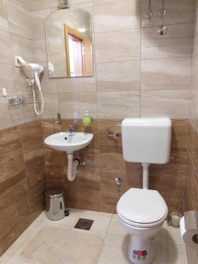 Sun City Apartments 特雷比涅 外观 照片