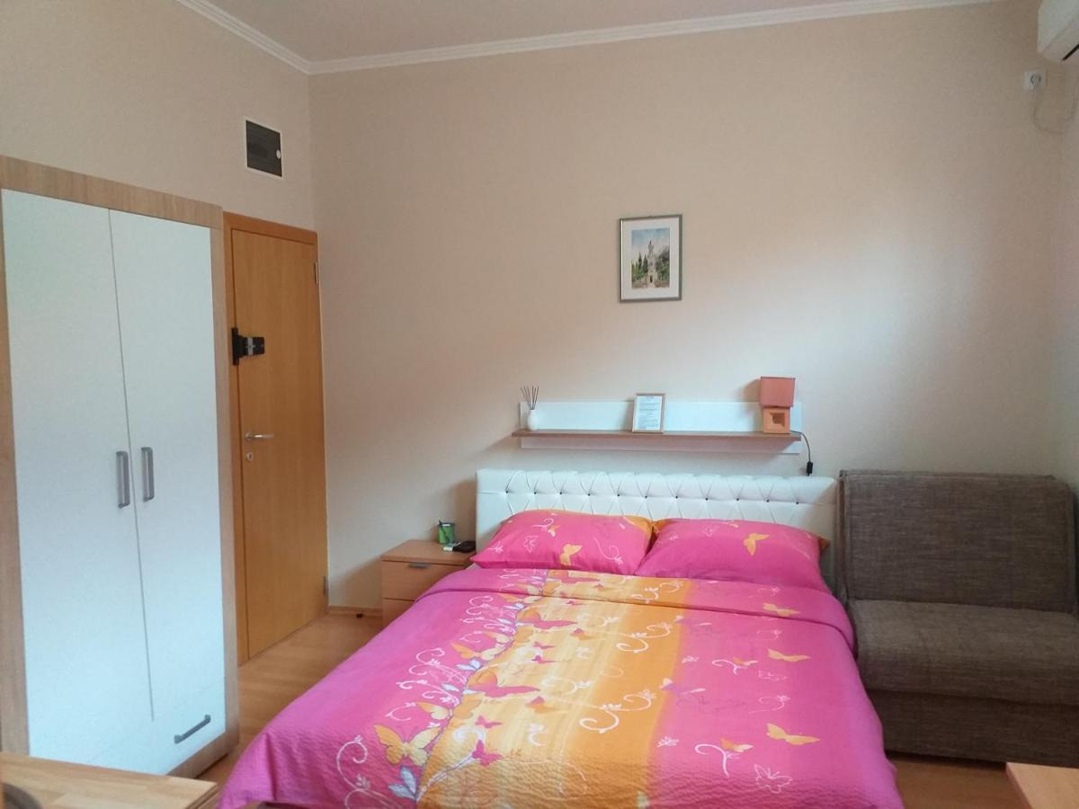 Sun City Apartments 特雷比涅 外观 照片