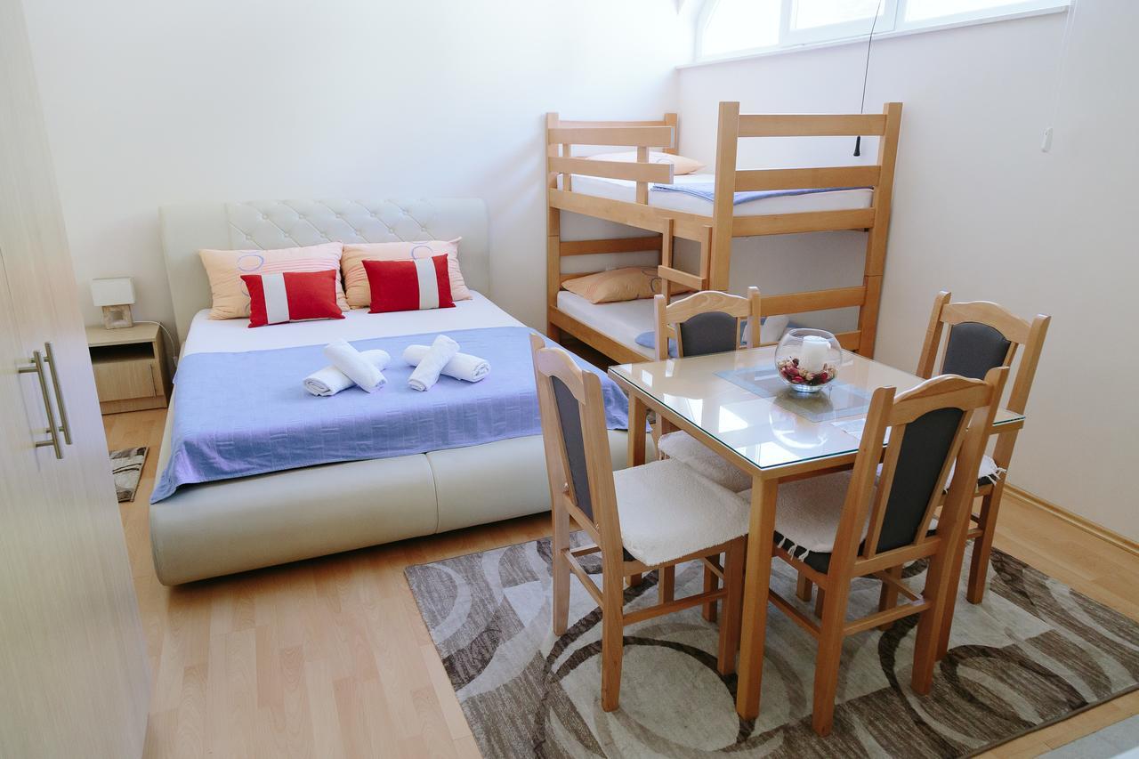 Sun City Apartments 特雷比涅 外观 照片